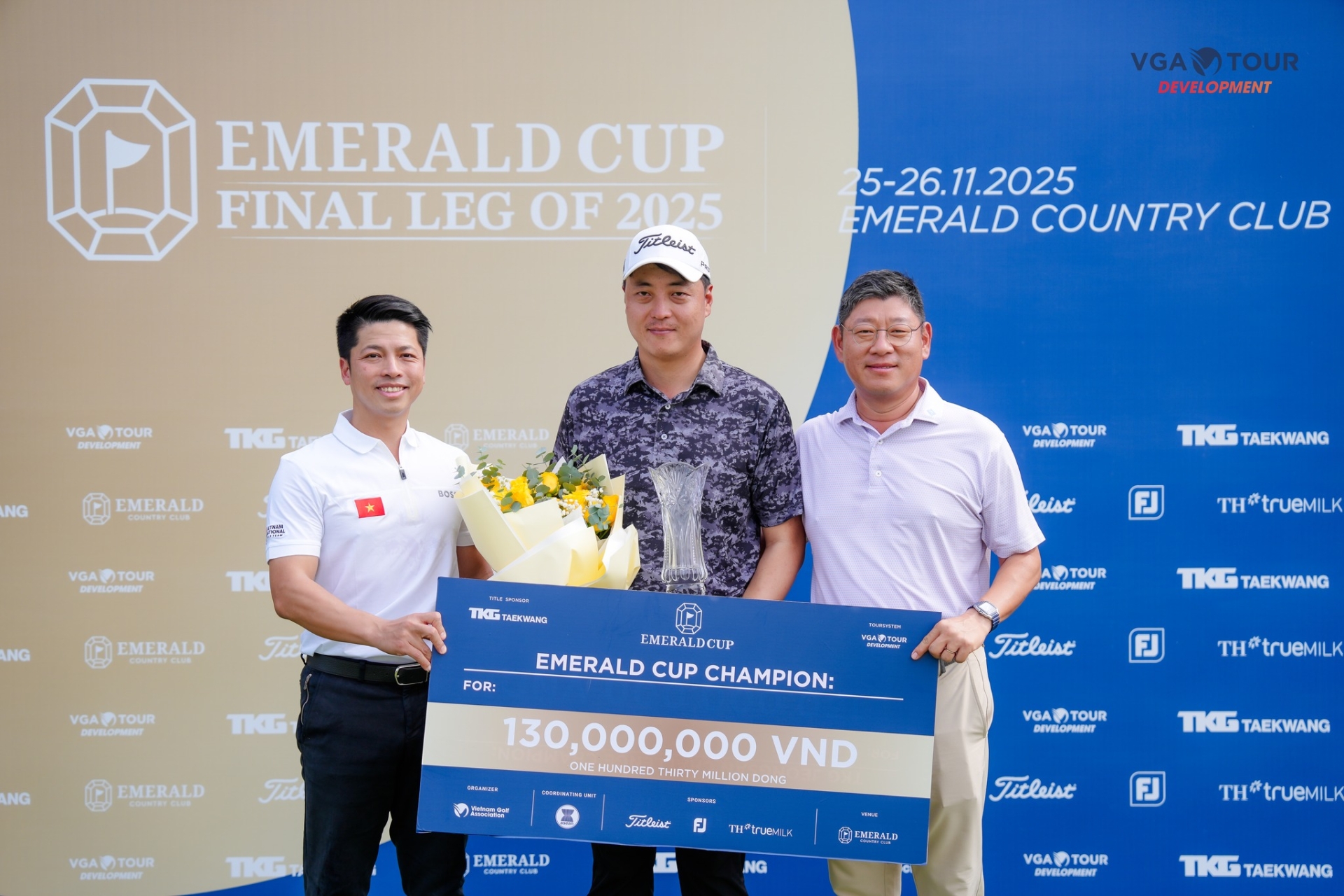 BÙNG NỔ Ở VÒNG CHUNG KẾT, PARK JUNG MIN VÔ ĐỊCH CHẶNG CUỐI MÙA GIẢI EMERALD CUP 2025