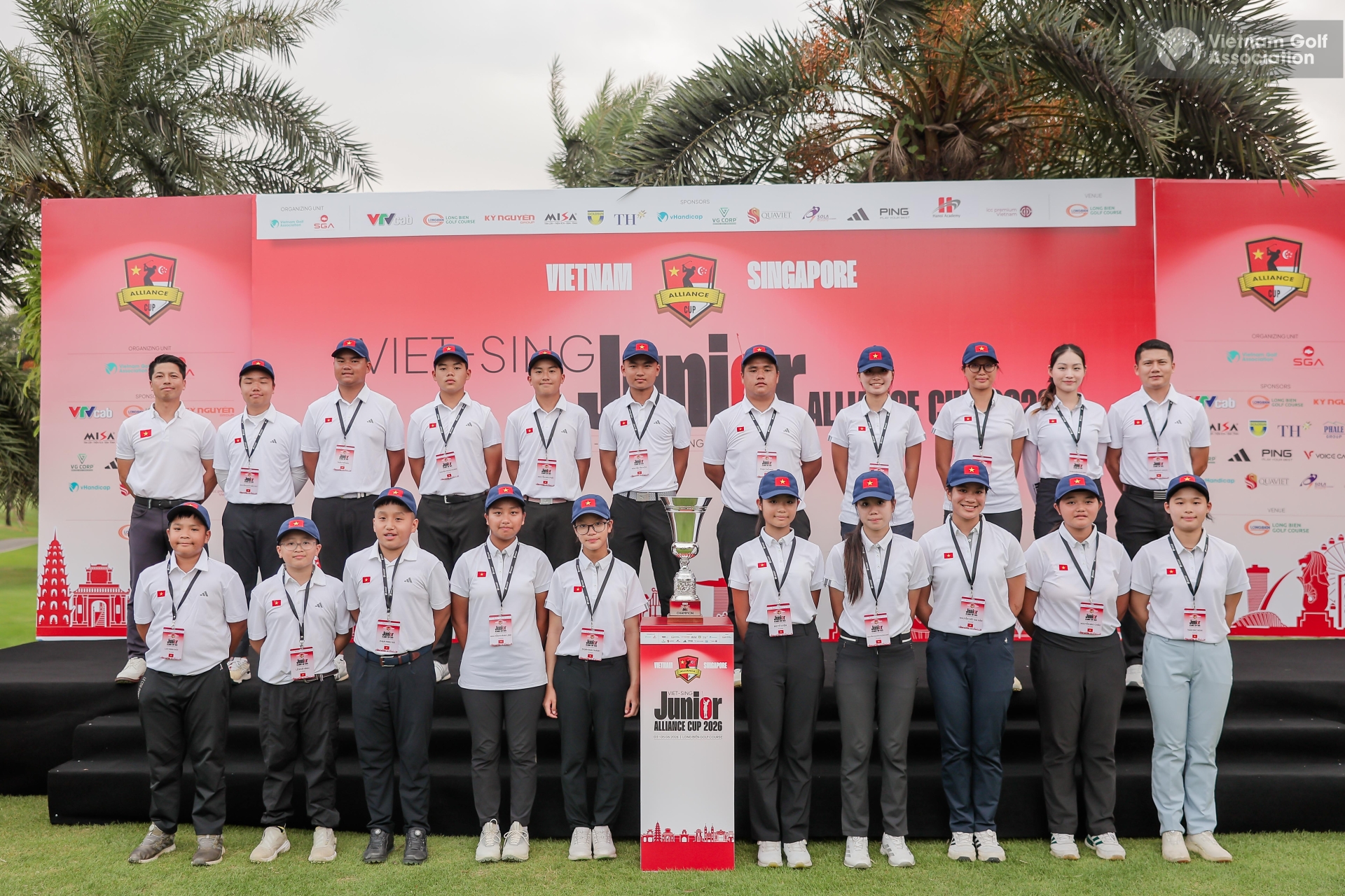 CHUNG TAY ỦNG HỘ TINH THẦN ĐỘI TUYỂN TRẺ VIỆT NAM TẠI GIẢI VIET - SING JUNIOR ALLIANCE CUP 2026